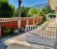 ORTHOPEDIC CENTER NEAR WITH FREE PARKING, Quite and Privately - B&B Lovran