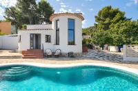 B&B Denia - Villa for 10 with swimming pool and sea view - Bed and Breakfast Denia