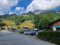 Appartement La Duchère Le Plan-la Giettaz massif des Aravis - Chambres d’hôtes