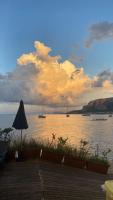 The White Sail - Mondello Apartment with Terrace - casa di vincenzo e andrea - B&B Mondello