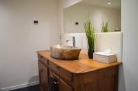 Grande Chambre d'hôte Les Chats-Pîtres - B&B La Rochette