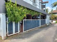 SHALOM RESIDENCY - B&B Kakkanad