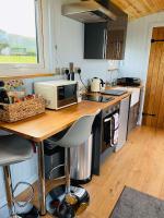 B&B Llanveynoe - Bespoke luxury huts with hot tubs. Located in the black mountains. - Bed and Breakfast Llanveynoe