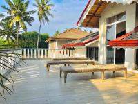 Rosanuka Beach Villa - B&B