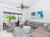 B&B Clearwater Beach - Coastal Condo Amazing Location! 50 Steps to the Beach - Bed and Breakfast Clearwater Beach