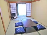 Japanese-Style Room