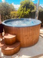 Gîtes le Mont Desclos Saint Michel - Bed and Breakfast Beauvoir