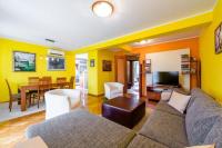 Sunny apartment Lapad - B&B