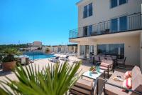 Luxury Villa Olive with pool and Jacuzzi near Dubrovnik - B&B Ivanica