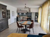 B&B Saint-Georges-sur-Baulche - Georges, un appartement au look chic rustique - Bed and Breakfast Saint-Georges-sur-Baulche