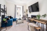 BRAND NEW LISTING Beautiful 2 bedroom apartment - Bed and Breakfast