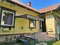 Apartment near the river with it's own entrance - Chambres d'hôtes Līgatne