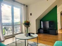 Zielony apartament z widokiem na jezioro - B&B Złotów