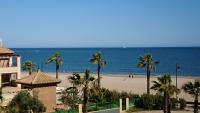 PRECIOSO APARTAMENTO VISTAS LATERALES AL MAR - Ferienwohnung