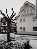 Landhaus Wohnung in D 63667 Nidda, Gäßchen 8 Erdgeschoss rechts - Bed and Breakfast Nidda