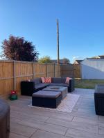 Luxury Recently Renovated 3 Bedroom home in Sandwich Kent - B&B