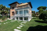Ca' delle Contesse - Villa on lagoon with private dock and spectacular view - B&B Venice-Lido