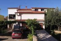 B&B Fažana - Apartments with a parking space Fazana - 7153 - Bed and Breakfast Fažana