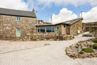 The Olde Piggery, on the coast, Zennor, St Ives - B&B