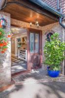Tweepersoonskamer met 2 Aparte Bedden en Douche