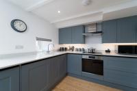 Karibu - Boutique Cottage with Parking - Short walk to Beach - Chambres d'hôtes St Ives