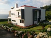 Azores, Faial , Horta, Vacation Beach Front Home, First & Second Floor for rent separately - B&B