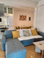 Stylish -Modern Apartment heart of Marousi - Bed and Breakfast