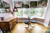 Estudio con cama extragrande