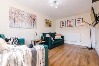 B&B Chester - Charming 3-Bed cottage in Chester, ideal for Families & Workers, FREE Parking - Sleeps 7 - Bed and Breakfast Chester