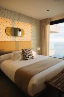 Deluxe Suite with Sea View