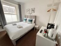 Room 5 King Room En-suite