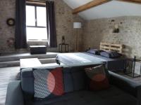 Gîte - à l'Ombre du Teil - B&B Bouville