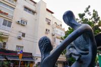 Beautiful 2-bedroom condo in the heart of Tel Aviv - Chambres d'hôtes Tel-Aviv