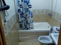 Zweibettzimmer mit eigenem Bad