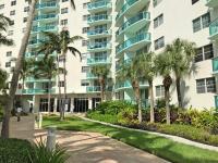 THE TIDES 1bedroom apt 15th floor WE ARE ON THE BEACH! - B&B