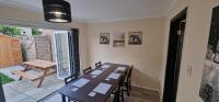 Shirley L, Milton, Cambridge, 4 BR House, Newly Refurbished - B&B