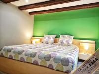 Apartment – Le Charmant