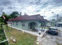 B&B Kepala Batas - Homestay Hassani - Bed and Breakfast Kepala Batas