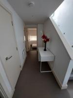 Feel At Home, Nottingham City Centre, Opposite Crowne Plaza - B&B
