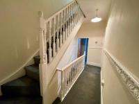 Kimberworth House, 4 Bedrooms, WIFI, Close to M1, Longer Stay, Free Parking - Bed and Breakfast