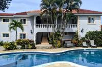 B&B Sosua, Cabarete - Lovely 1-Bedroom Condo with Pool, walking distance to the beach - Bed and Breakfast Sosua, Cabarete