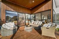 Castlebay - B&B Wimbledon Heights