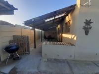 Synergy Self Catering Cottage - Bed and Breakfast