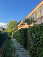 OTB Italia 5 - Monolocale romantico tra Venezia e Treviso con Giardino privato - B&B San Trovaso