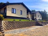 Zwillingshauser - Chambres d’hôtes Brebu Nou