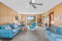 Four bedroom holiday home