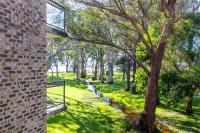 Bay Parklands, 29 2 Gowrie Avenue - views, air conditioning, Wi-Fi, Pool, tennis court and spa - B&B Nelson Bay