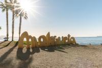 Beach Studio Apartment Playa Malagueta - Bed and Breakfast Málaga
