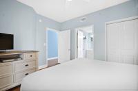 One-Bedroom Apartment 1305