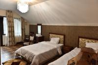Deluxe Tweepersoonskamer met 2 Aparte Bedden en Balkon